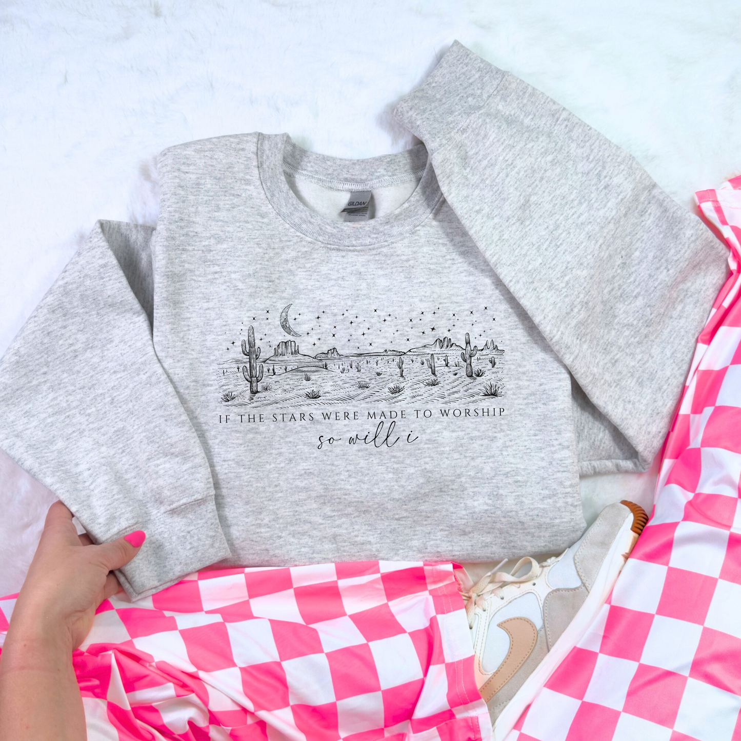 Made To Worship Gildan™️ Crewneck Sweatshirt