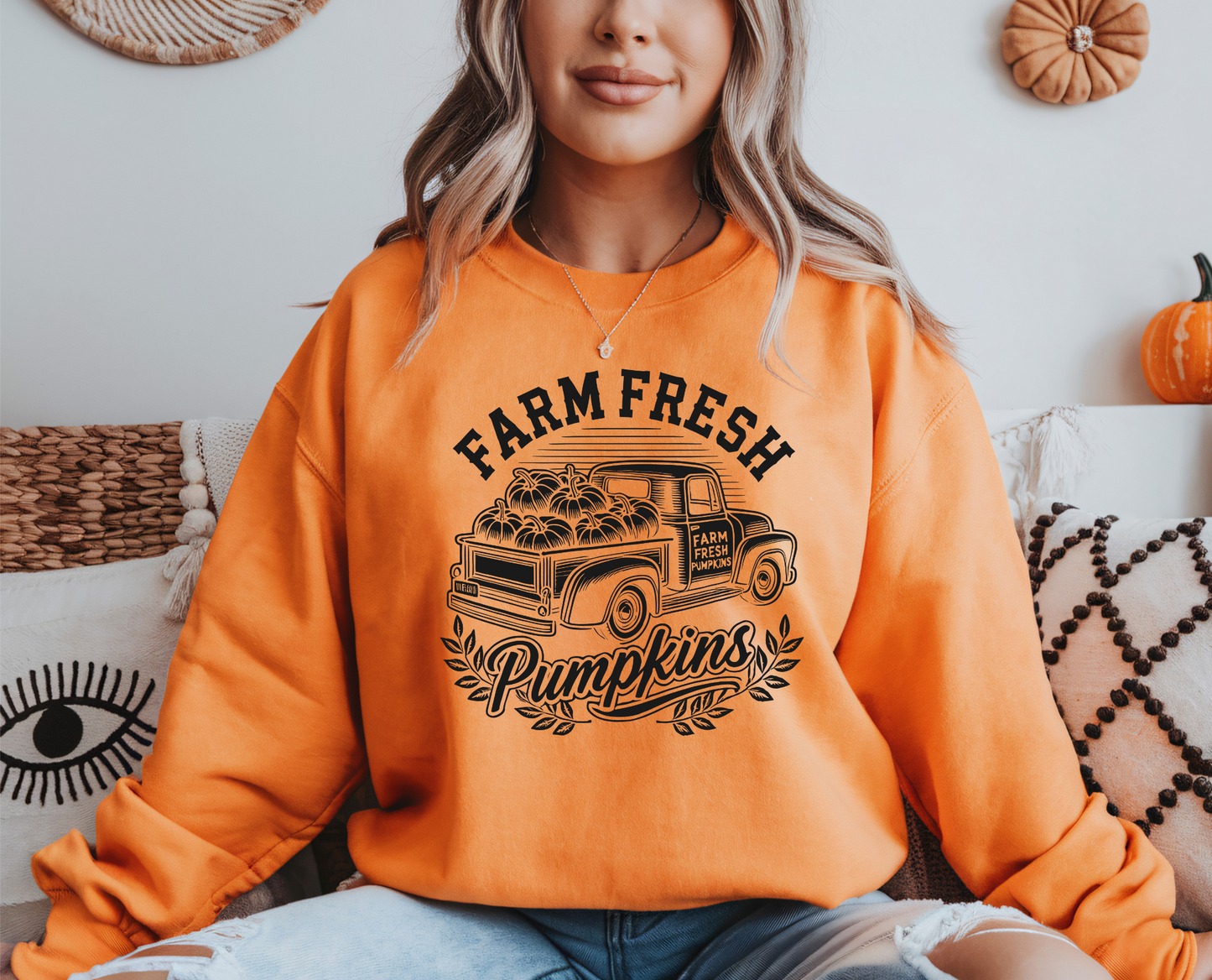 Farm Fresh Pumpkins Gildan™️ Crewneck Sweatshirt