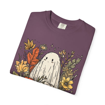 Spooky Ghost & Pumpkin Comfort Colors® Tee – Halloween Fall Graphic Shirt 🎃👻🌻